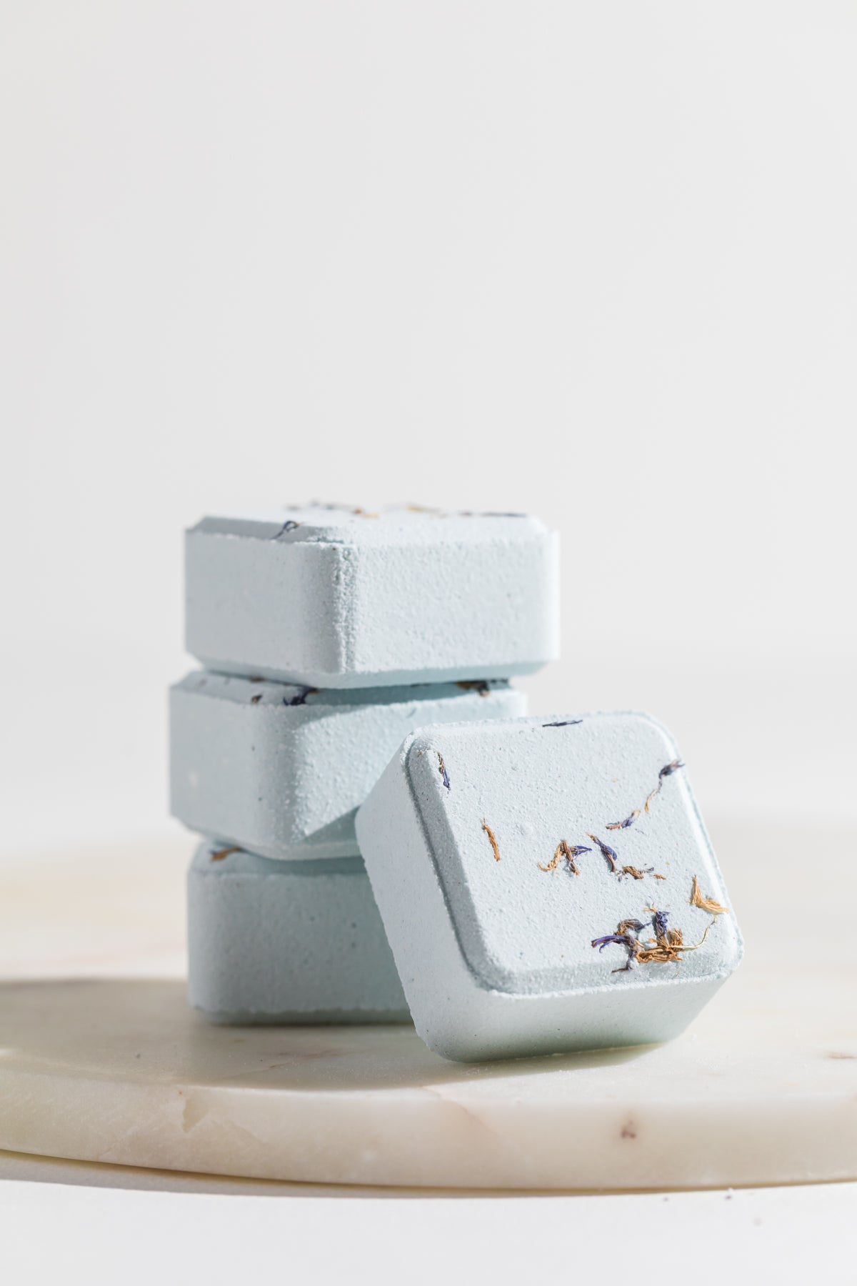 Mist Botanical Shower Steamers - Jasmine Lavender Tea Tree