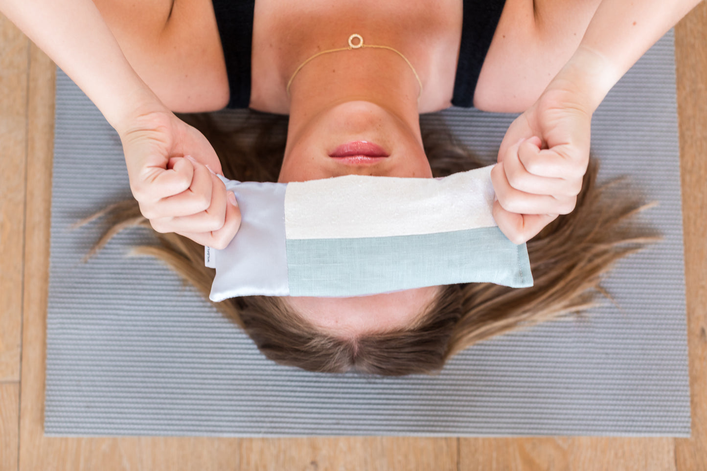 Aromatherapy Weighted Eye Pillow - Chamomile & Lavender