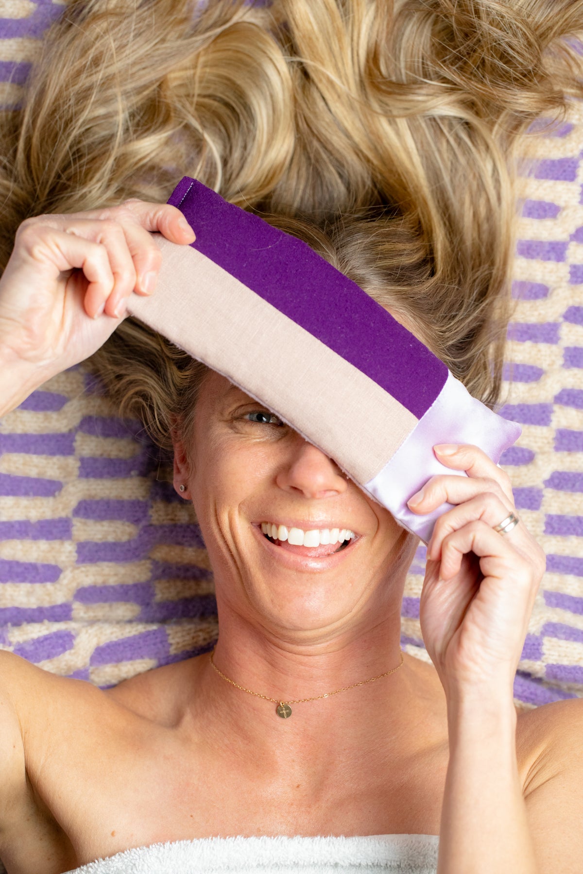 Aromatherapy Weighted Eye Pillow - Chamomile & Lavender